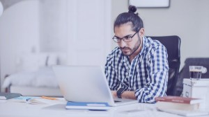 Tener al jefe en las redes sociales: buena onda pero hasta ahí nomás…