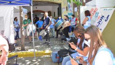 En diciembre los empleados realizaron un acampe y luego una toma del edificio del TSJ en Neuquén. (Archivo)