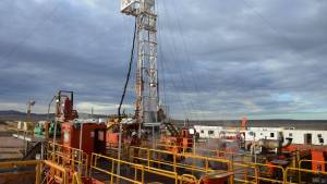 Oilstone y TGS firmaron un contrato por 7 años en Neuquén