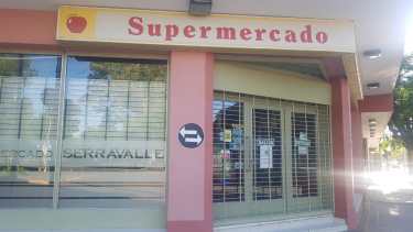 Comercios esenciales podrán  abrir este martes con horario reducido en Regina