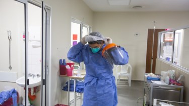 No se informó el porcentaje de ocupación de camas de terapia intensiva. (Foto: Juan Thomes)