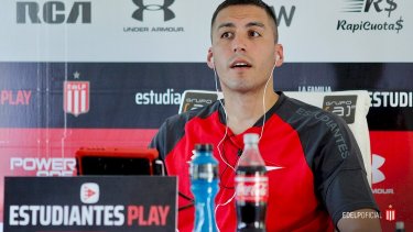 El zaguero no llegó a jugar un minuto en su nuevo club. 