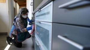 El personal de casas particulares no podrá trabajar durante los nueve días de restricciones