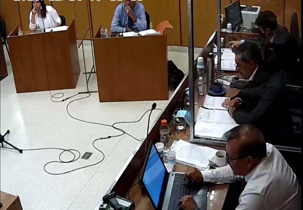 El tribunal dio a conocer el veredicto. Gadañoto siguió todo el juicio vía plataforma zoom. (foto: gentileza)