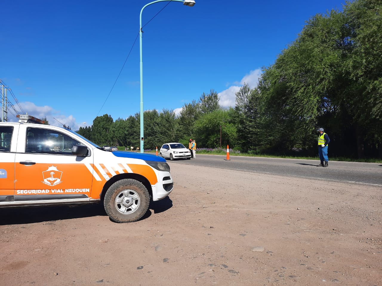 La dirección de Seguridad Vial trabaja desde ayer en puntos claves. Participan además Gendarmería y Policía de Neuquén. (FOTO: Gentileza dirección de Seguridad Vial de la Provincia)