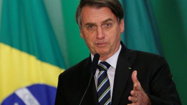 "Solo Dios me sacará del cargo", afirmó hoy Bolsonaro.