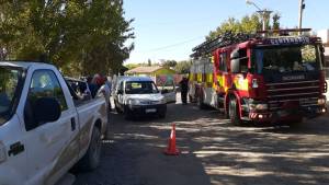 Alarma en un barrio de Centenario ante una fuga de gas