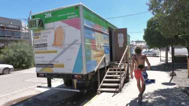 En la tercera bajada, el trailer instalado por Salud de la Provincia realiza testeos rápidos de Covid