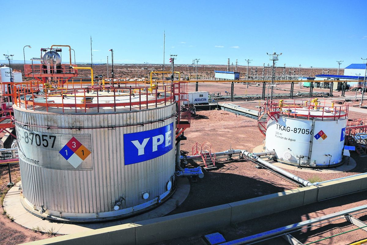 La petrolera de bandera cuenta con las instalaciones de procesamiento de crudo más importantes de Vaca Muerta. 