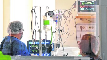 La Unidad Covid fue montanda especialmente en el contexto de la pandemia en el hospital de mayor complejidad del sistema público. Foto Florencia Salto.