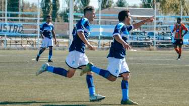 Guajardo volvió al valle para jugar con La Amistad y el domingo pasado facturó por duplicado. Fotos: gentileza Rocío Damborearena