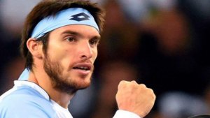 Mayer ganó en el estreno en Turquía