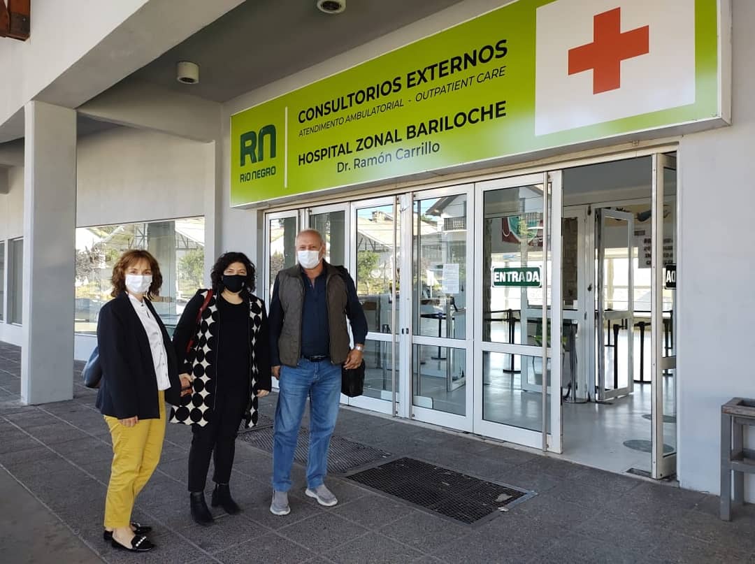 Esta semana, Carla Vizzotti, del Ministerio de Salud de Nación, se reunió con referentes del hospital Ramón Carrillo en Bariloche. Foto: Gentileza