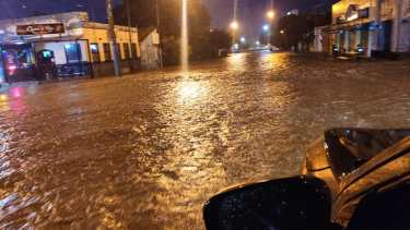 El temporal también castigo al Valle Medio. Fotos y video: gentileza