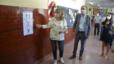 Las aulas deberán tener un máximo de hasta 15 estudiantes para que pueda respetarse el distanciamiento. Foto: Yamil Regules.