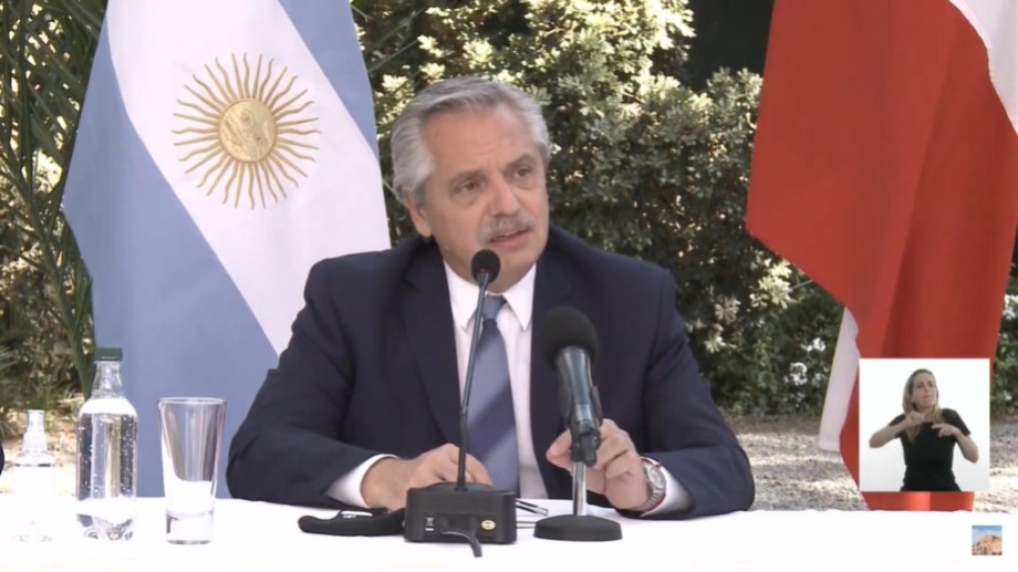 Alberto Fernández en Chile dijo que Argentina "no apostó por la vacuna rusa". 