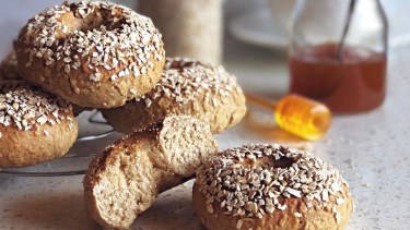 Bagels de avena y miel para tentarse