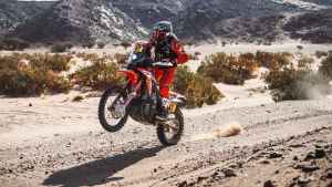 Benavides recuperó el primer lugar en motos en el Dakar