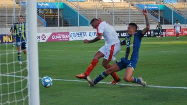 El partido se jugó en el estadio de San Nicolás. 