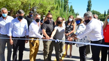 Repavimentaron caminos rurales en Chichinales