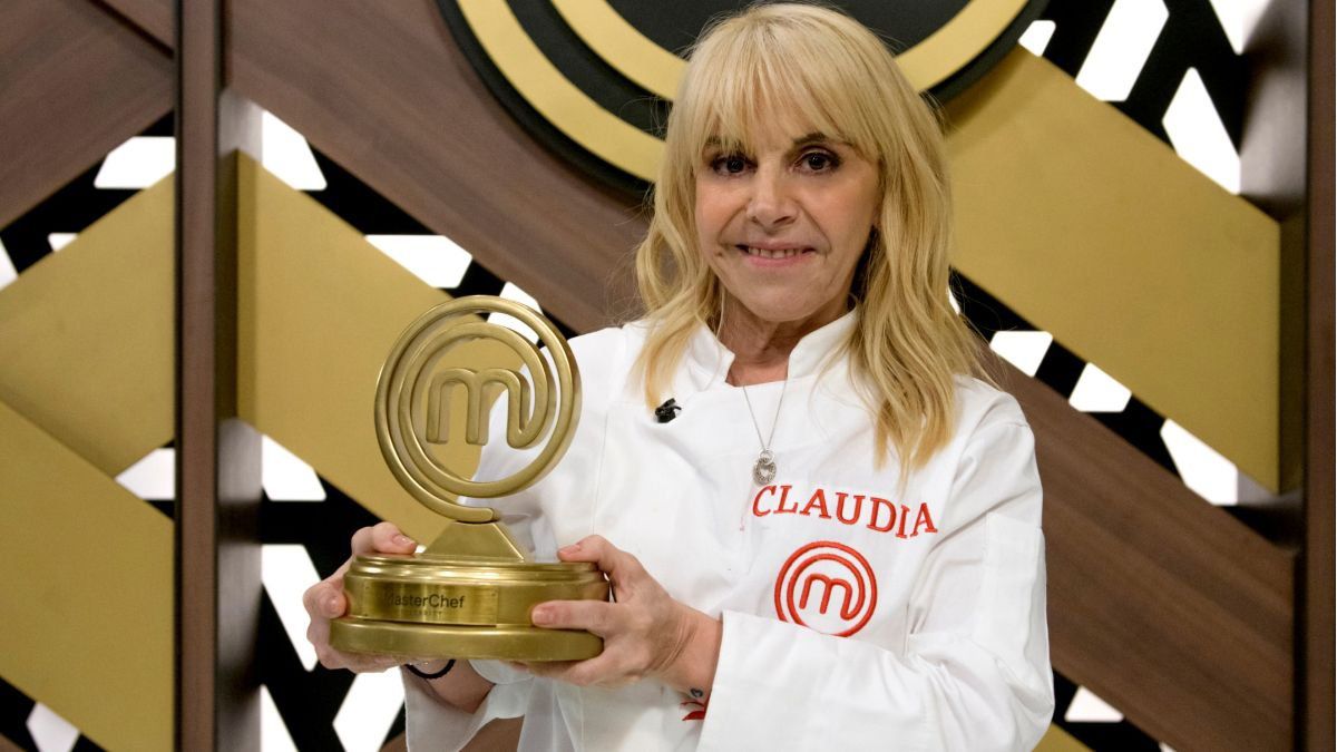Claudia Villafañe ganó un millón de pesos y un año de clases de cocina. (Gentileza).-