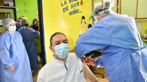 Así se desarrolla el operativo de vacunación contra el coronavirus en Neuquén