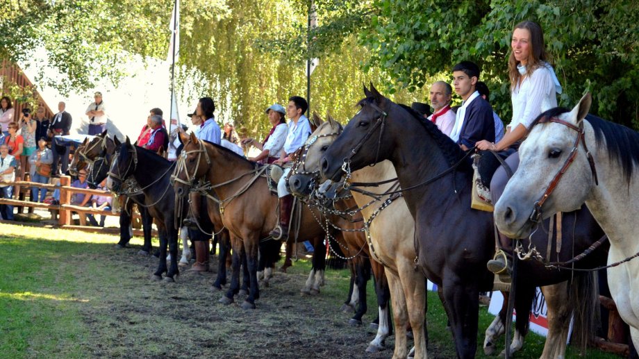 A la Expo Rural, llegan  referentes del campo de todo el país y acuden miles de vecinos. Foto archivo Prensa Sociedad Rural del Neuquén