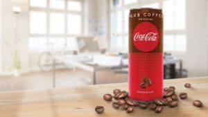 Coca Cola se lanza al mercado con café frío y enlatado