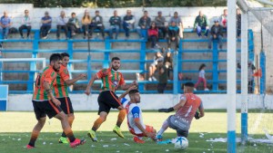 Vuelve el fútbol oficial a Bariloche