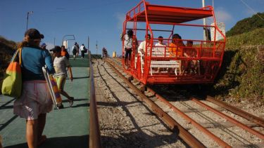 Retiran el carrito elevador de La Lobería por reparaciones