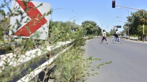 Será complicado transitar de noche por la ruta 22 en Neuquén