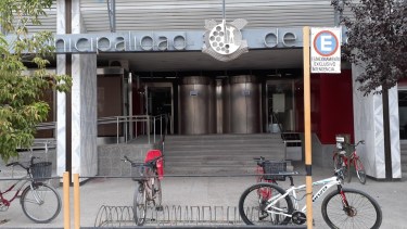 La atención al público comenzará a las 9 en el municipio de Regina. (Foto Néstor Salas)