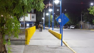 La restricción de circulación en Roca comenzó con escasos controles