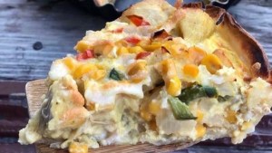 Tarta gratinada de queso con verduras súper express