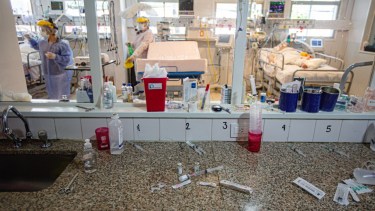 Cinco personas fallecieron en la jornada de hoy. (Foto: Juan Thomes)