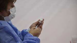 Neuquén comienza el martes con 210 casos de coronavirus