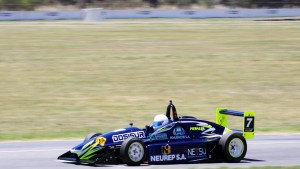 Jara sumó otro podio en la Fórmula 3 Metropolitana