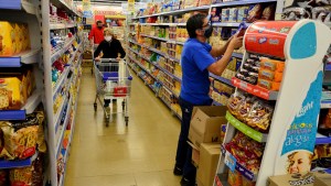 En Viedma los supermercados solo podrán vender productos esenciales