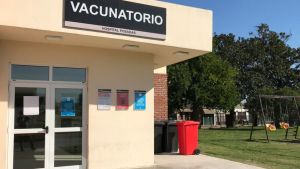 Vacunación vip: esta es la lista de personas vacunadas en el hospital Posadas