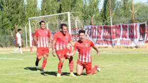 Independiente derrotó a Cruz del Sur y logró la clasificación en el Regional Amateur