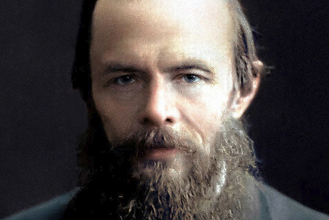 Fiódor Mijáilovich Dostoyevski fue uno de los principales escritores de la Rusia zarista, cuya literatura explora la psicología humana en el complejo contexto político, social y espiritual de la sociedad rusa del siglo XIX.