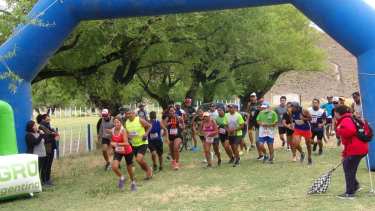 La prueba reunió a 23 equipos y marcó la vuelta de la actividad atlética al aire libre en pandemia. Foto: Marcelo Ramallo. 