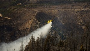 El Bolsón: solo quedan dos sectores críticos del incendio forestal