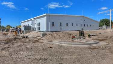 La estructura modular posee 655 metros cuadrados. 