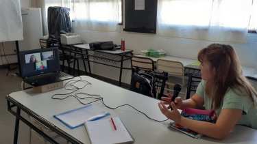 La directora del I.T.S., profesora Eliana Velázquez, resaltó la importancia de las tecnicaturas. Foto: Gentileza. 