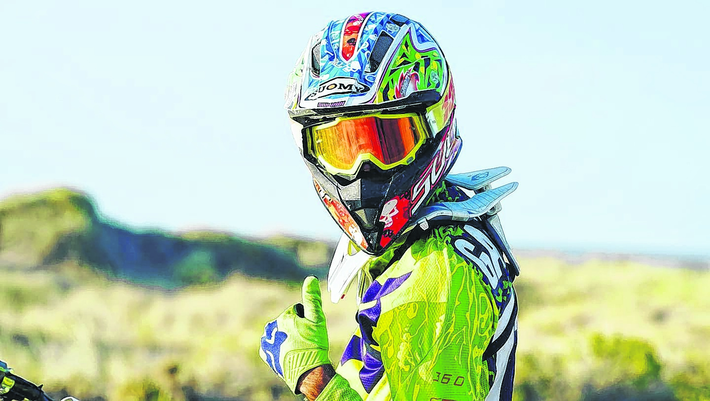 Pablo Galletta, uno de los regionales que participó en el Mundial de motocross en Villa La Angostura, participará en la segunda fecha del Sur de la República en Regina. Gentileza.