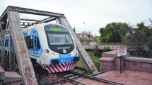 Imagen de Tren de pasajeros: a un año del choque que desalineó las vías del puente ferroviario de Cipolletti