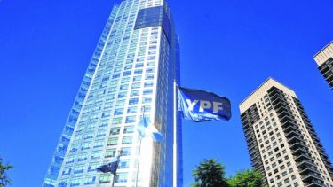 YPF anunció su plan de inversiones del año que está atado a un aumento del 15% en el precio de las naftas.