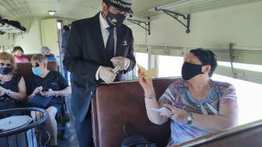 El legendario trencito partirá este sábado a las 11 de Jacobacci hacia Ojos de Agua. Foto: Alejandra Díaz.