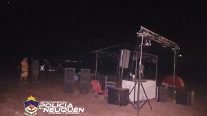 Desarticularon una fiesta electrónica clandestina en Los Barreales